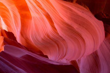 Arizona, Page yakınlarındaki ünlü Antilop Kanyonu