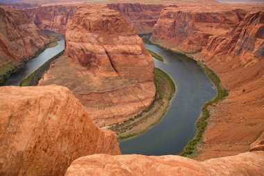 Arizona, Page yakınlarında ünlü At nalı kanyonu oluşumu