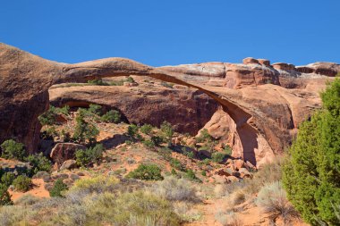 Ünlü manzara arch Arches Ulusal Parkı, Utah, ABD
