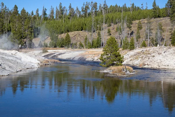 Río Firehole Parque Nacional Yellowstone — Foto de Stock