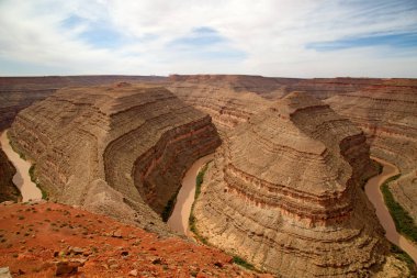 Goosenecks Eyalet Parkı, Utah, ABD 'de San Juan nehri üzerinde.