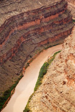 Goosenecks Eyalet Parkı, Utah, ABD 'de San Juan nehri üzerinde.