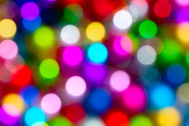 Yılbaşı ağacının çözülmüş bağları