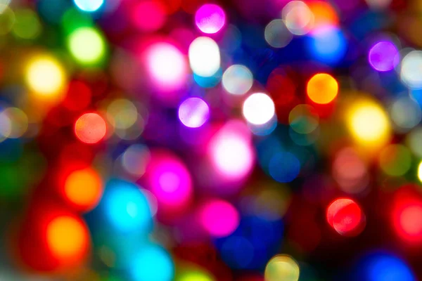 クリスマスツリーの暗いライト — ストック写真