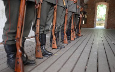 Birinci Dünya Savaşı Prusya askerleri satır oluşumunda