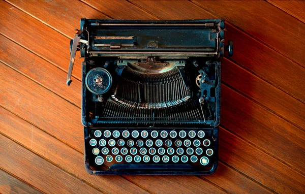 Velha máquina de escrever vintage — Fotografia de Stock