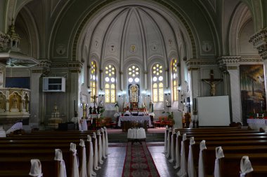 Saint Joseph Kilisesi iç