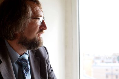  Başarılı kıdemli iş adamı 