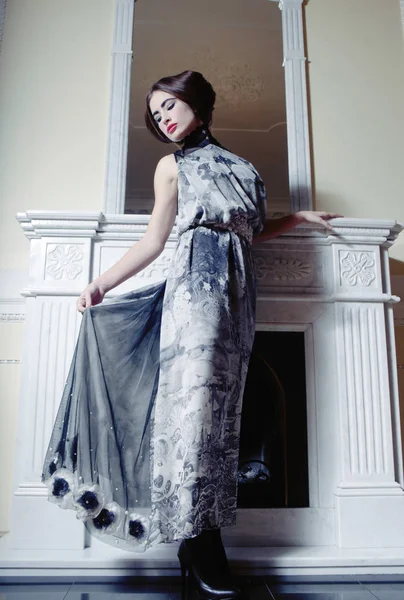 güzel kadın portre klasik iç. 