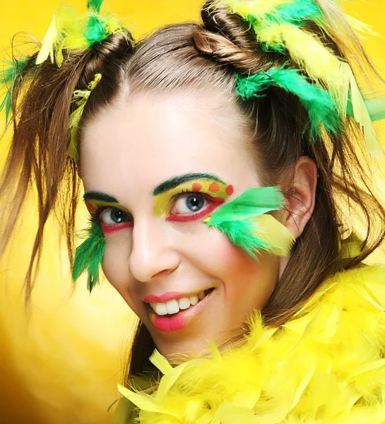 parlak makyaj çılgın kız