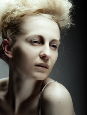  güzel kadın moda model poz