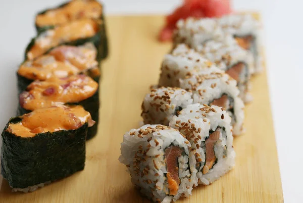 Ιαπωνικά τροφίμων. σούσι. — Φωτογραφία Αρχείου