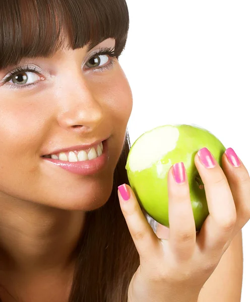 Chica joven comiendo manzana — Foto de Stock