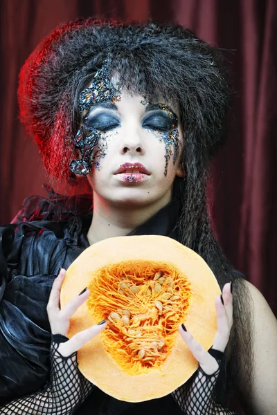 Met met Pumpkin. Halloween thema. — Stockfoto