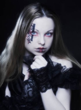 Yaratıcı yüz-sanat olan kadın