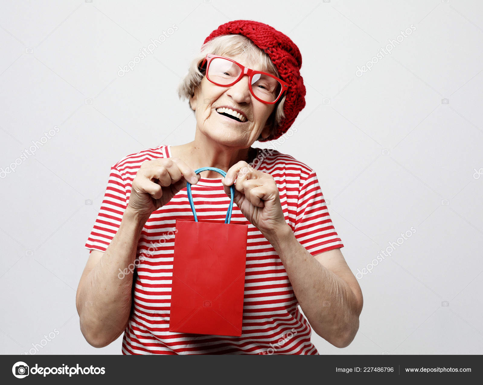 Fake Id For Older Woman
