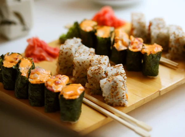 Cibo giapponese. Sushi . — Foto Stock