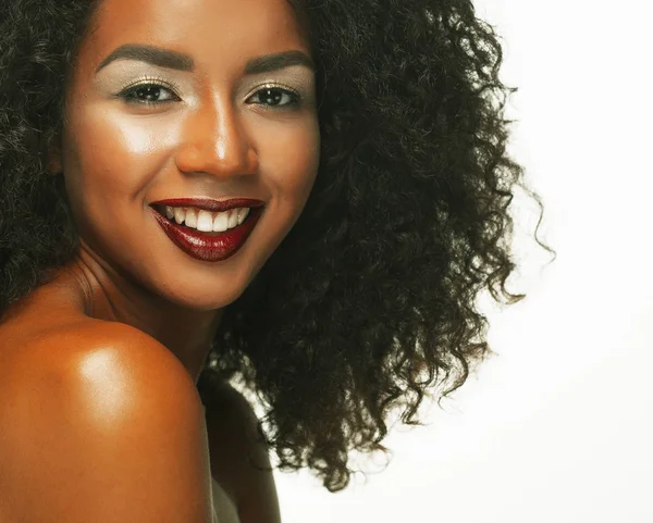 Szépség portré afro frizura és csillogás smink afro-amerikai nő. — Stock Fotó