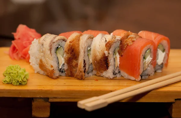 Makanan tradisional jepang - roll — Stok Foto