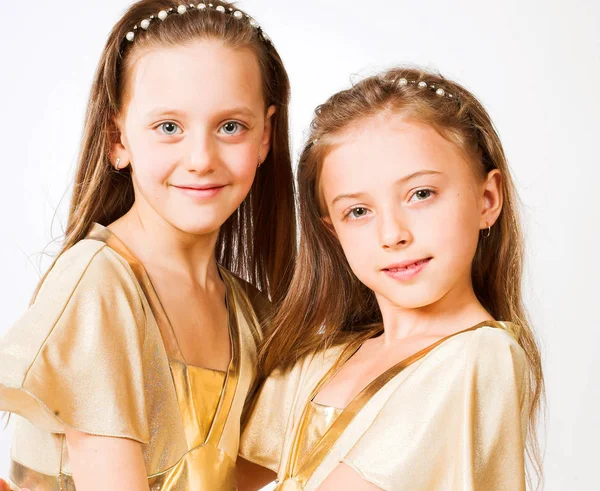 Dwie dziewczynki — Zdjęcie stockowe
