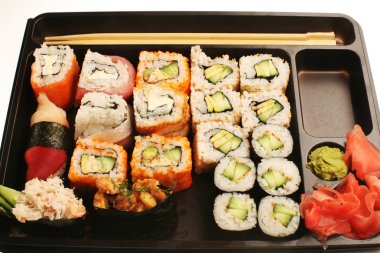 geleneksel Japon suşi