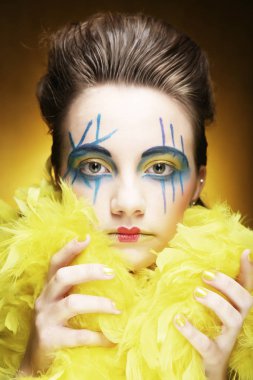 yaratıcı vecih ile kız 