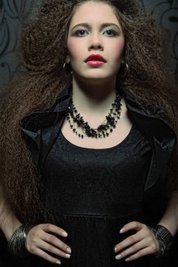 yüksek moda model 