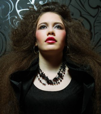 yüksek moda model 