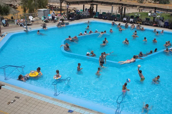 Piscina al aire libre — Foto de Stock