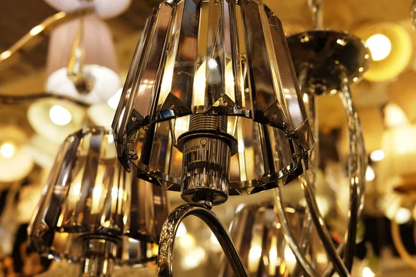 천장 램프, 가게의 샹들리에 — 스톡 사진