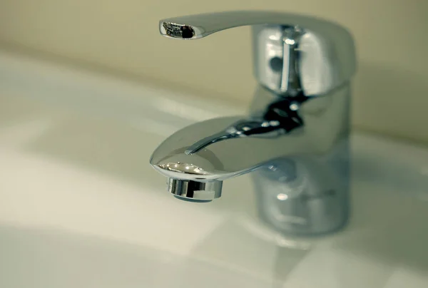 Modern bathroom faucet — Stock Photo, Image