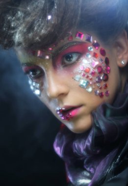 sanatsal Makyajlı kadın portresi