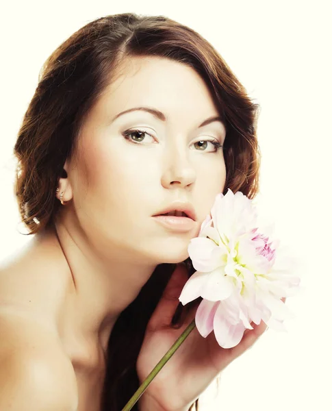 Mujer con grandes flores rosadas —  Fotos de Stock