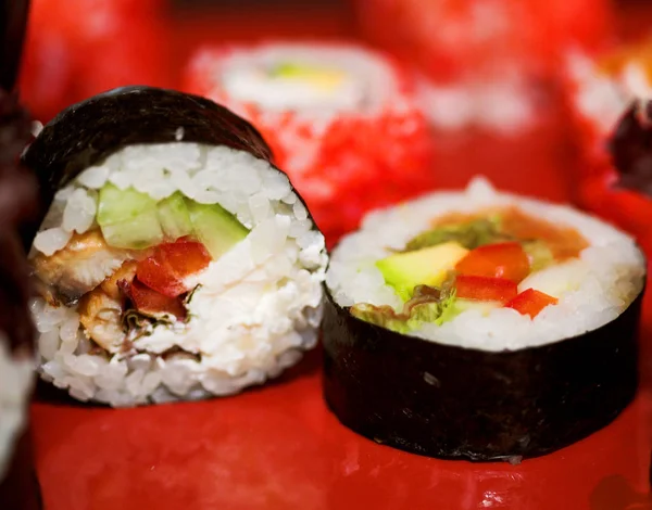 Lunch z wyborem sushi — Zdjęcie stockowe