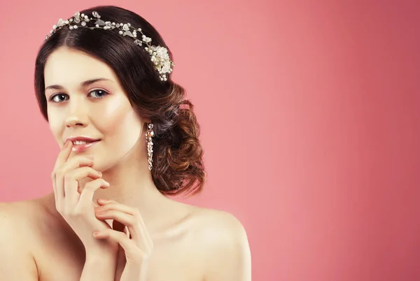 Adorable young bride with gorgeous diadem in her hair — Stock Photo, Image