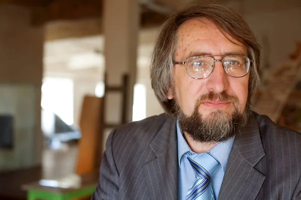  Başarılı kıdemli iş adamı 