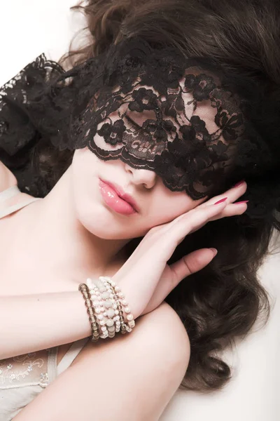 Girl with lace mask. — Stock Photo, Image