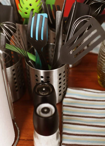 Kitchen cutlery kept in box, close up — Stock Photo, Image