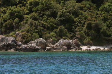 Harika bir tatil. Yunanistan 'ın Zakynthos adasındaki mavi mağaralar, seyahat kavramı