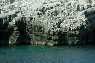 Harika bir tatil. Yunanistan 'ın Zakynthos adasındaki mavi mağaralar, seyahat kavramı