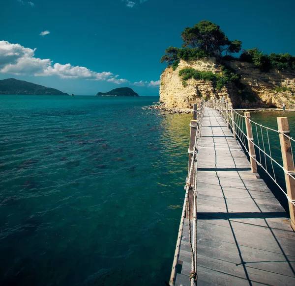 Zakynthos, en bro till ön — Stockfoto