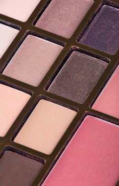 göz farı tozları makro