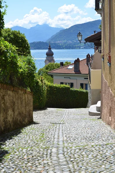 Ciudad de Menaggio, Lago de Como, Italia — Foto de Stock