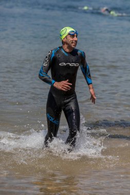 Üçüncü popüler Crossing Yüzme Şampiyonası Palamos İspanya'nın küçük bir kasabasında. 05. 20. 2018 İspanya