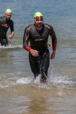 Üçüncü popüler Crossing Yüzme Şampiyonası Palamos İspanya'nın küçük bir kasabasında. 05. 20. 2018 İspanya