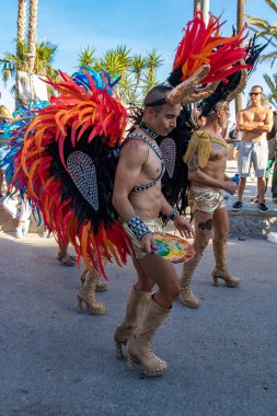 Lezbiyen, Eşcinsel, biseksüel ve transseksüel insanların sokaklarda Sitges, İspanya'nın 17 gururu. Haziran, 2018