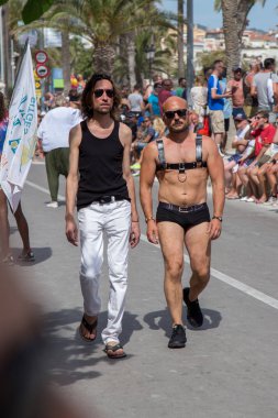 Lezbiyen, Eşcinsel, biseksüel ve transseksüel insanların sokaklarda Sitges, İspanya'nın 17 gururu. Haziran, 2018