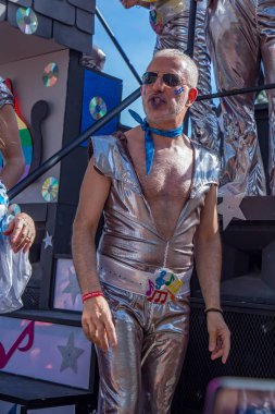 Lezbiyen, Eşcinsel, biseksüel ve transseksüel insanların sokaklarda Sitges, İspanya'nın 17 gururu. Haziran, 2018