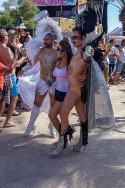 Lezbiyen, Eşcinsel, biseksüel ve transseksüel insanların sokaklarda Sitges, İspanya'nın 17 gururu. Haziran, 2018