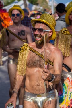 Lezbiyen, Eşcinsel, biseksüel ve transseksüel insanların sokaklarda Sitges, İspanya'nın 17 gururu. Haziran, 2018